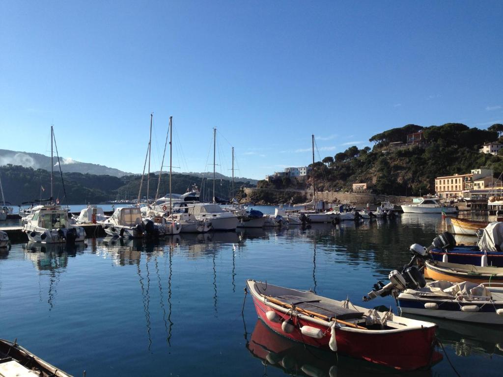 Hotel Due Torri Porto Azzurro Dış mekan fotoğraf