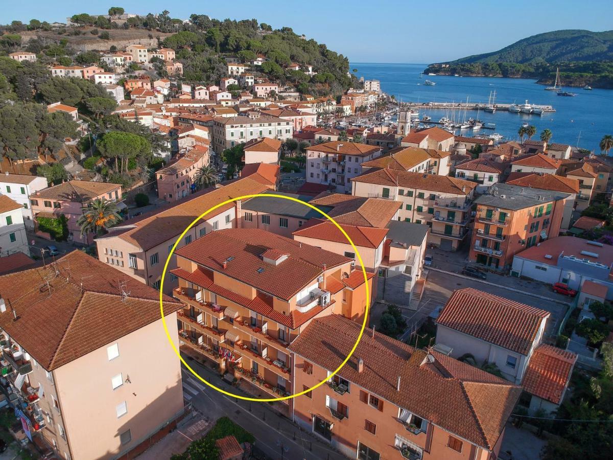 Hotel Due Torri Porto Azzurro Dış mekan fotoğraf