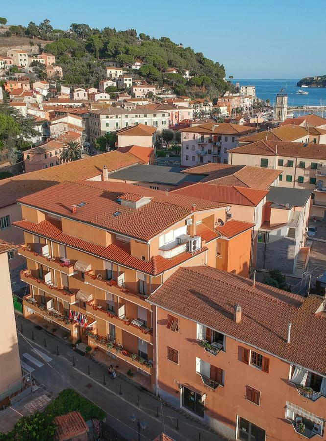 Hotel Due Torri Porto Azzurro Dış mekan fotoğraf